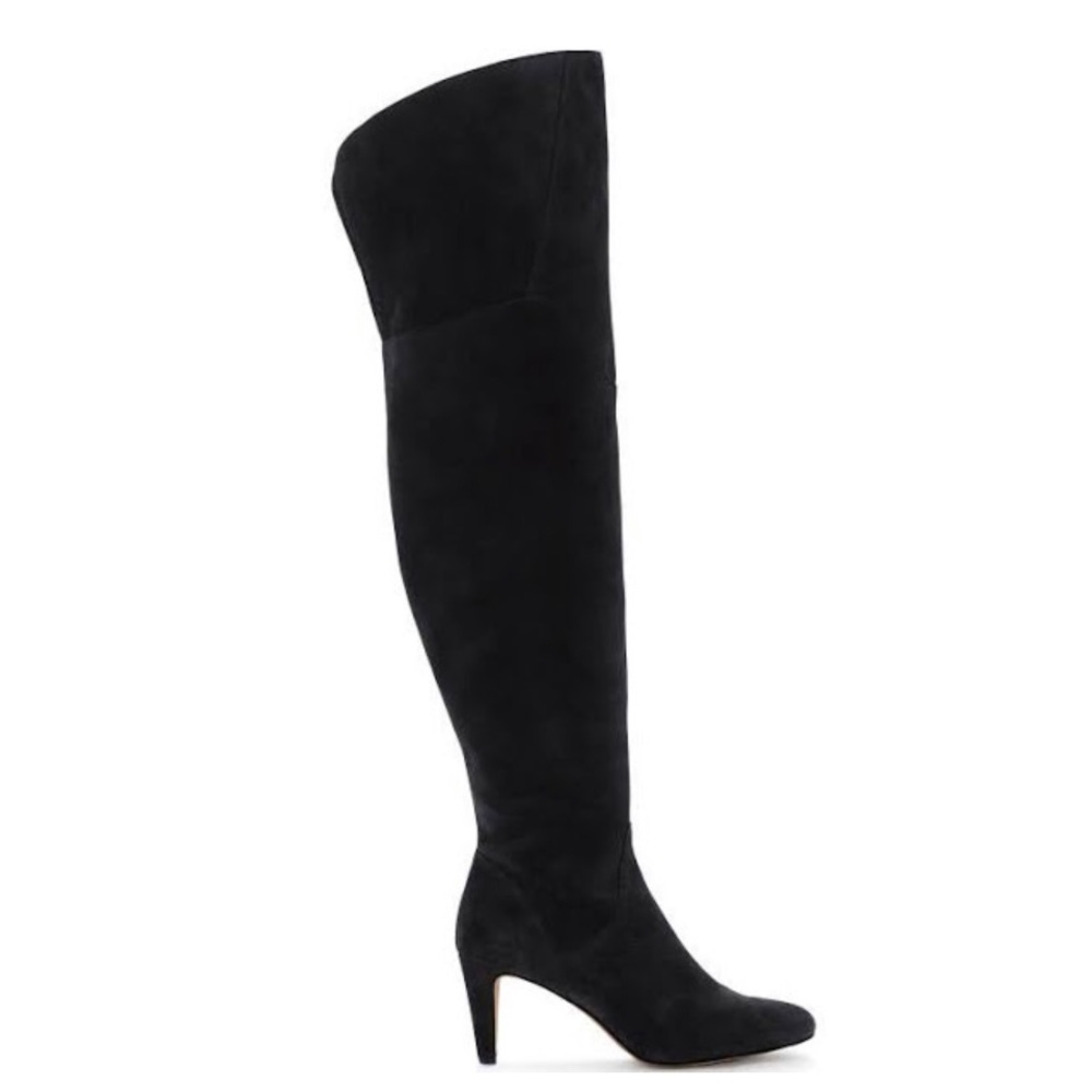 NEW Vince Camuto Armaceli black suede boots